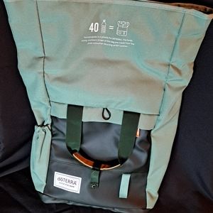Doterra Backpack EXCELLENT pre-owned condition.